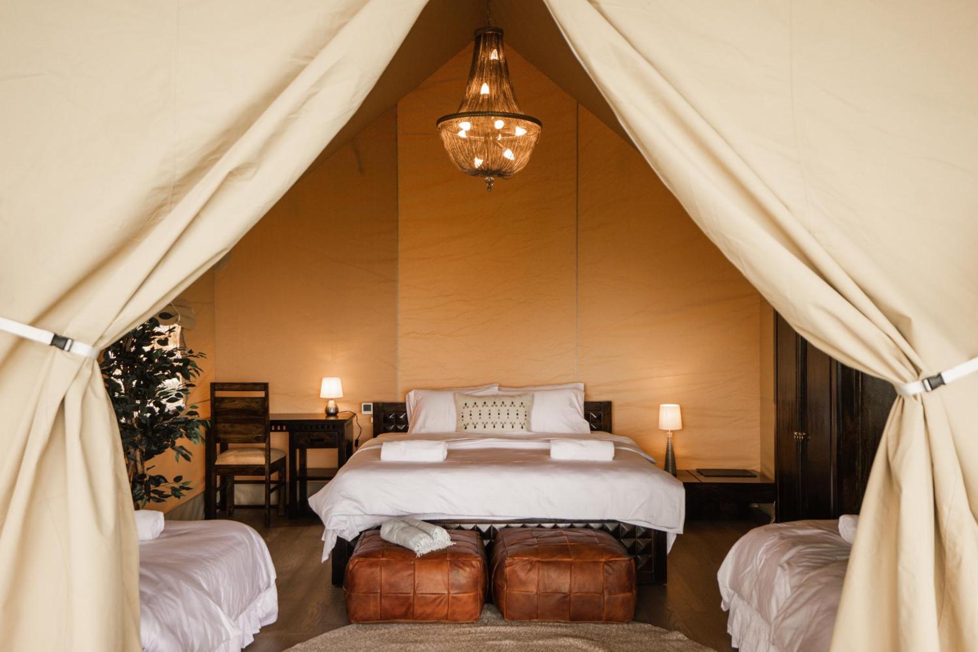 Hotel Mia Glamping Orissaare Exterior foto