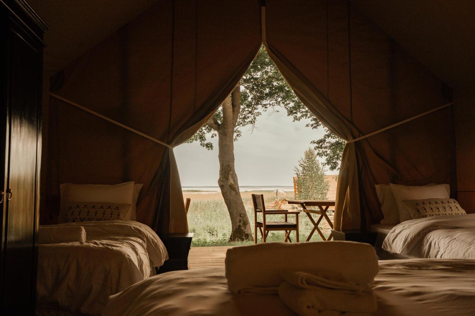 Hotel Mia Glamping Orissaare Exterior foto
